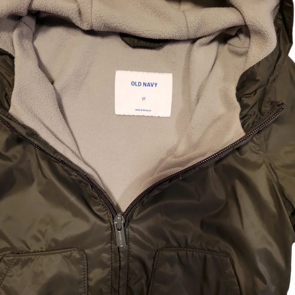 Old Navy windbreaker jacket full zipper toddler 2T